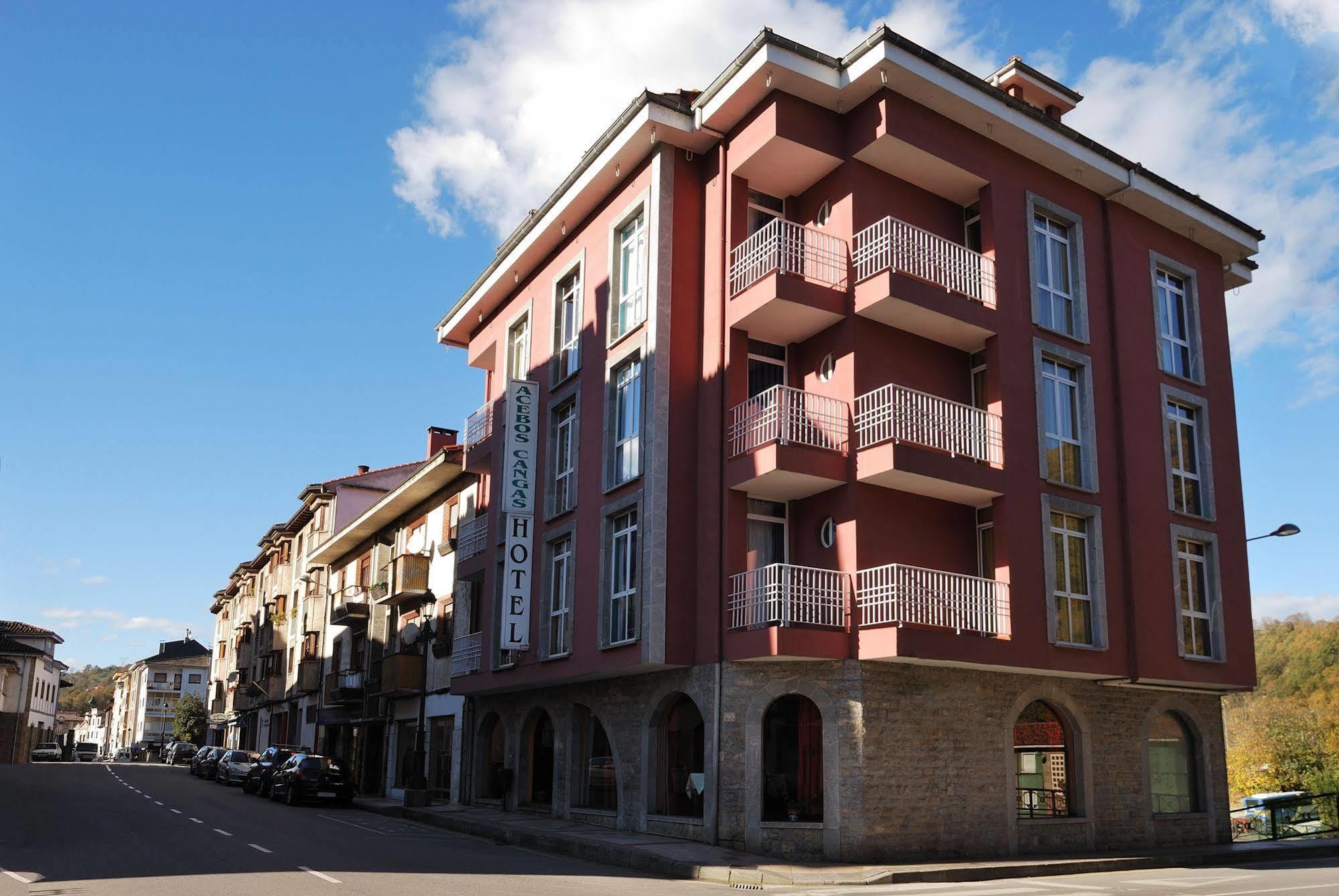 Los Acebos Cangas Onís Eksteriør billede